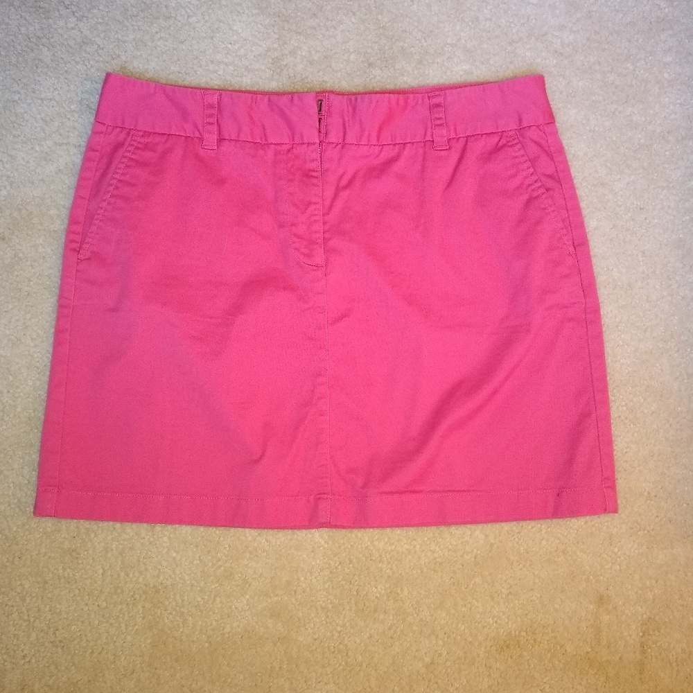 Vineyard Vines pink skirt